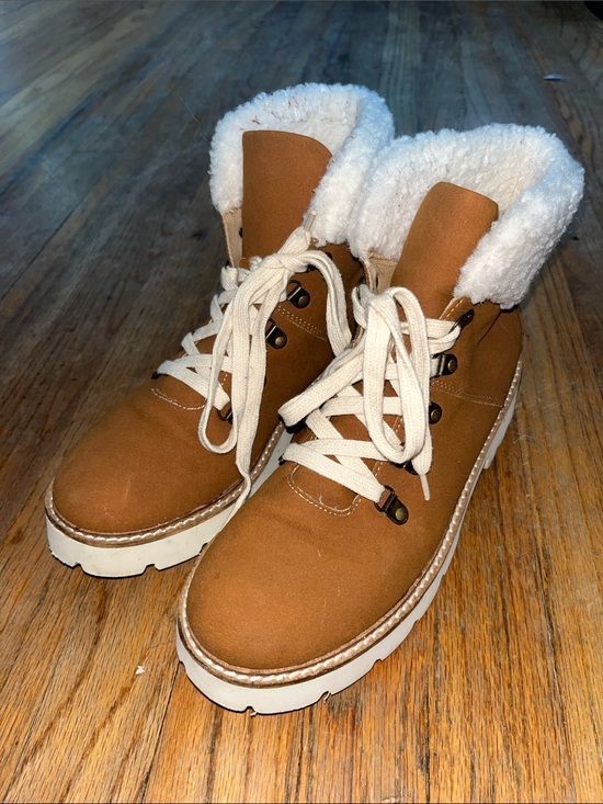 Oasis Society Shoes - Women's Sherpa-Lined Lace-Up Winter Boots - Brown